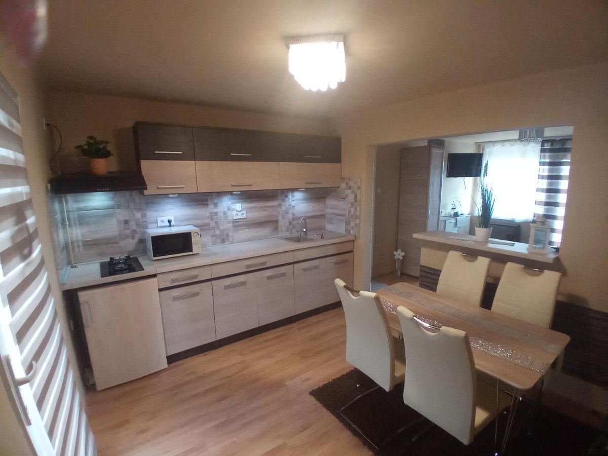 Erna Apartman Zalakaros Εξωτερικό φωτογραφία