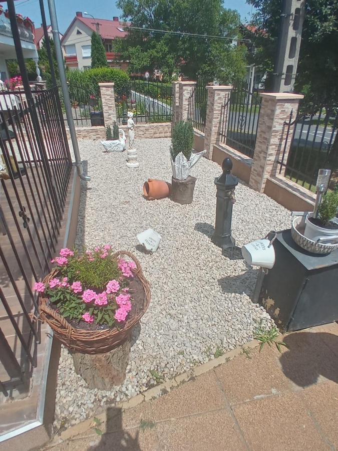 Erna Apartman Zalakaros Εξωτερικό φωτογραφία